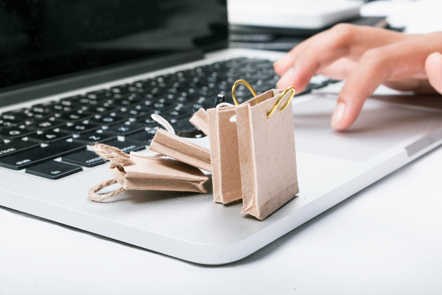 Как увеличить конверсию интернет-магазина: оптимизация сайта и улучшение пользовательского опыта